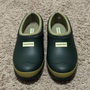 Hunter Gardener Clogs